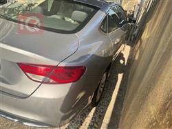 کرایسلەر 200